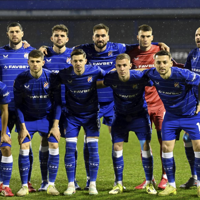Dinamo je protiv Genka krenuo sa šestoricom hrvatskih nogometaša, dok su još trojica u četvrtak ušla s klupe za rezerve