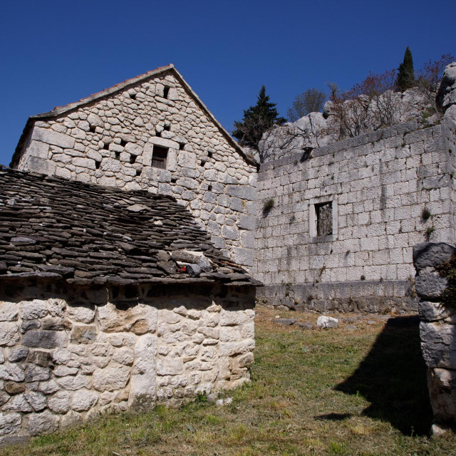 Podjela imovine uzrok je poremećenim obiteljskim odnosima