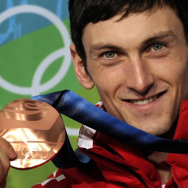 Jakov Fak u Vancouveru je 2010. osvojio brončanu medalju na Olimpijskim igrama, a svih ostalih deset medalja na Zimskim igrama su potpisali Kostelići