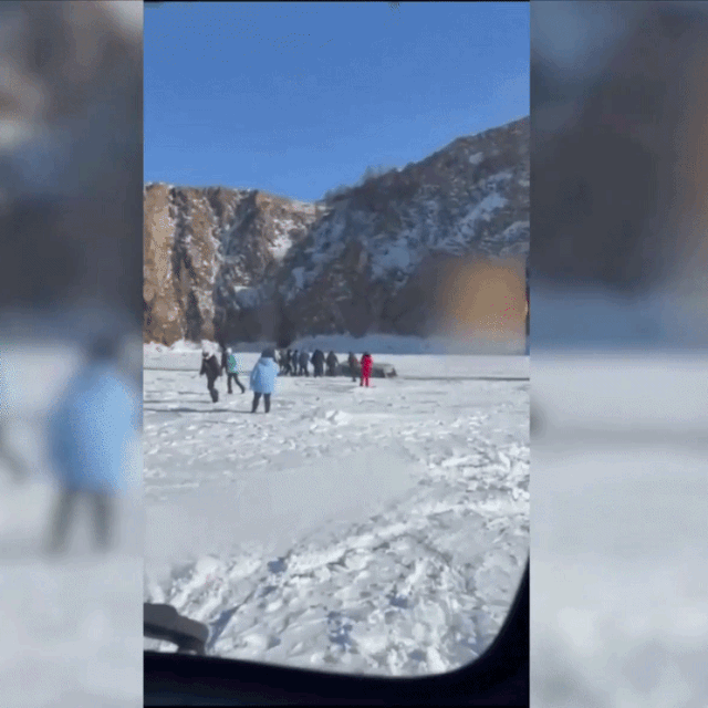 Osam osoba poginulo je u nesreći