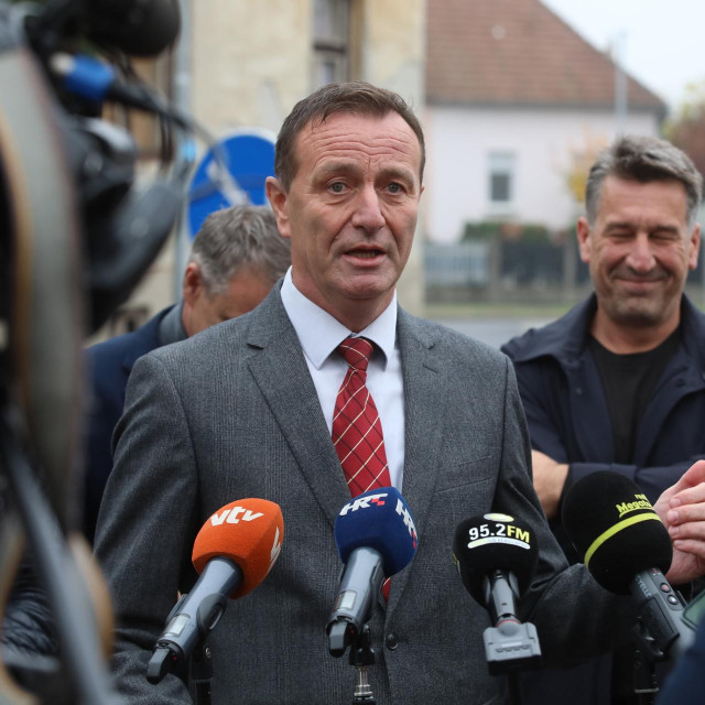 Neven Bosilj