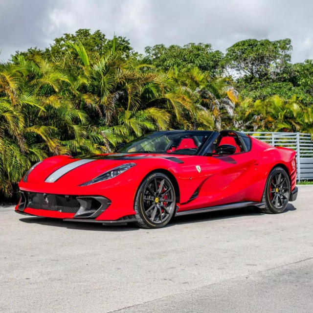 Ferrari 812 Competizione A