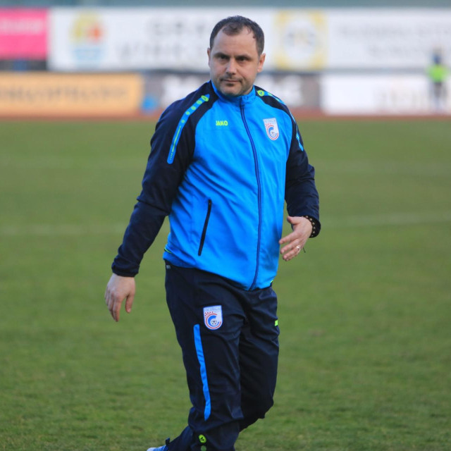 Mladen Bartolović
