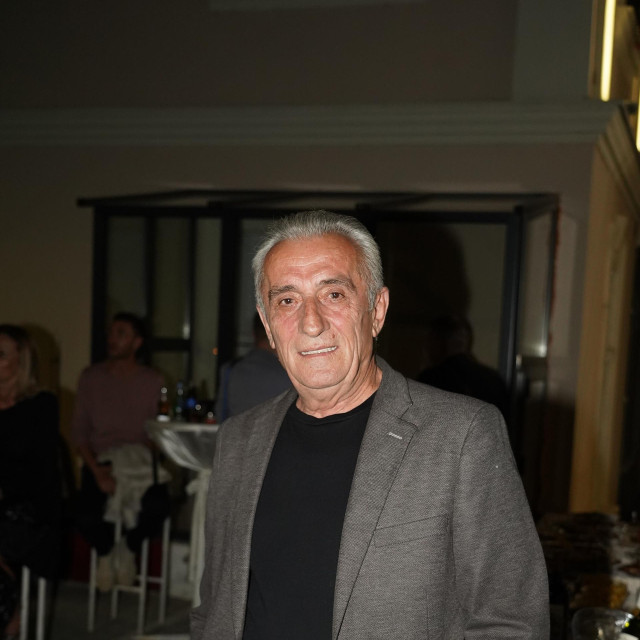 Šeki Turković