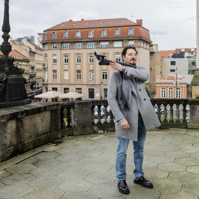 Tenor Stefano La Colla, veliki obožavatelj Hrvatske, na balkonu HNK