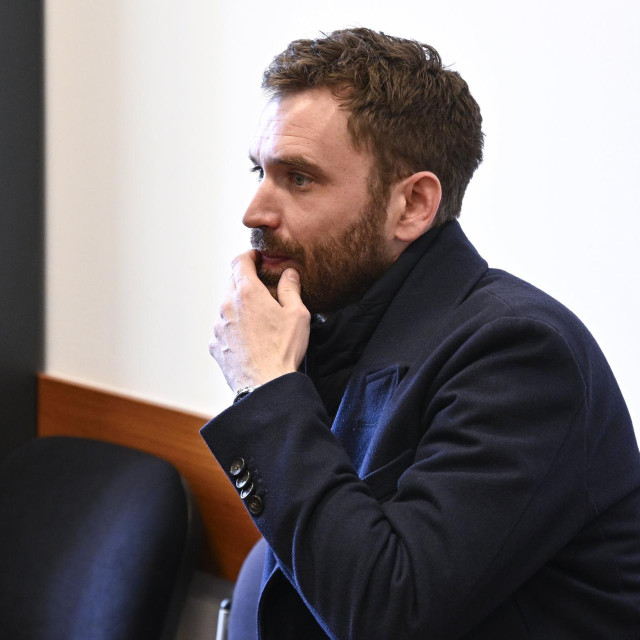 Momčilo Otašević u sudnici Općinskog kaznenog suda u Zagrebu