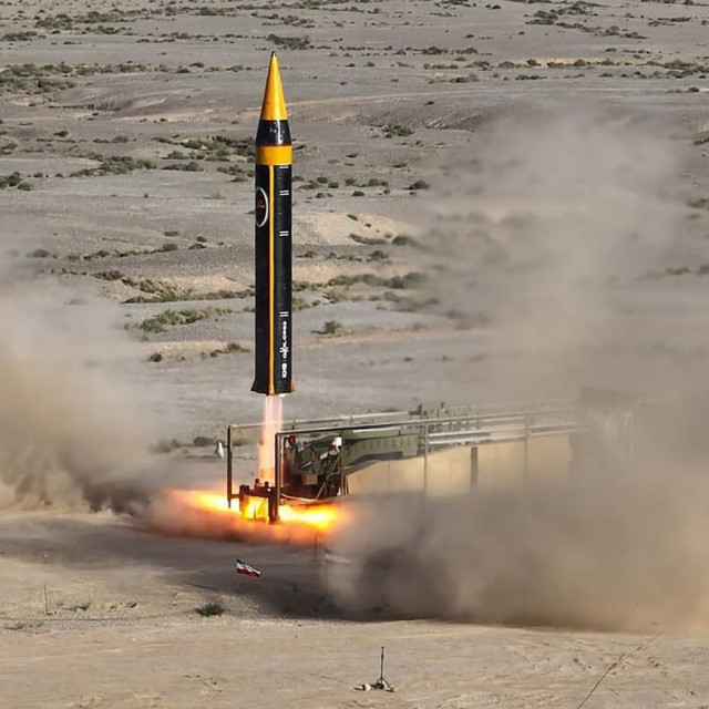 Iranski balistički projektil Horamšar