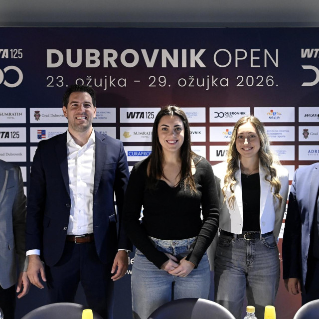 Krešimir Šamija, Feliks Lukas, Ana Konjuh, Lucija Ćirić Bagarić i Dživo Brčić na ‘presici‘ u Zagrebu