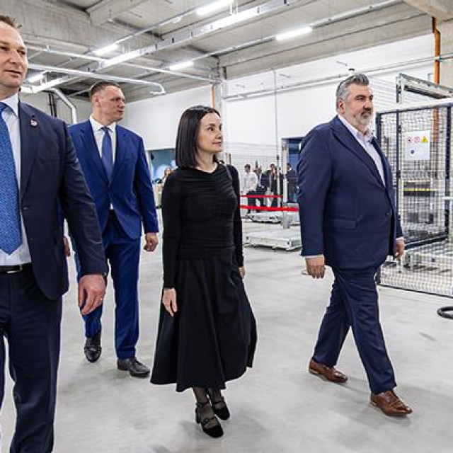 Bjelovarsko-bilogorski župan Marko Marušić, načelnik općine Severin Antonio Babec, ministrica zaštite okoliša i zelene tranzicije Marija Vučković i vlasnik Prime Renato Radić