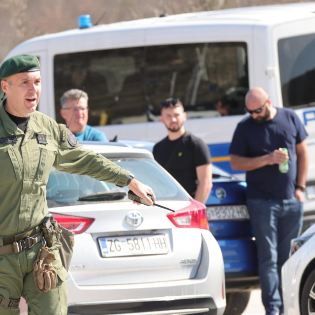 Prihvat i preprata navijača Dinama BBB na A1 odmorištu Kozjak Jug uoči utakmice Hajduka i Dinama 