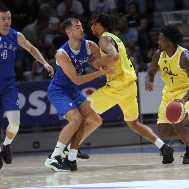 Nije pogodio za pobjedu - John Michael Wright