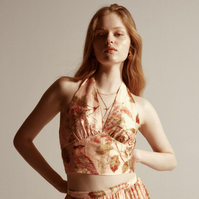 H&M top na vezanje (29,99 eura)