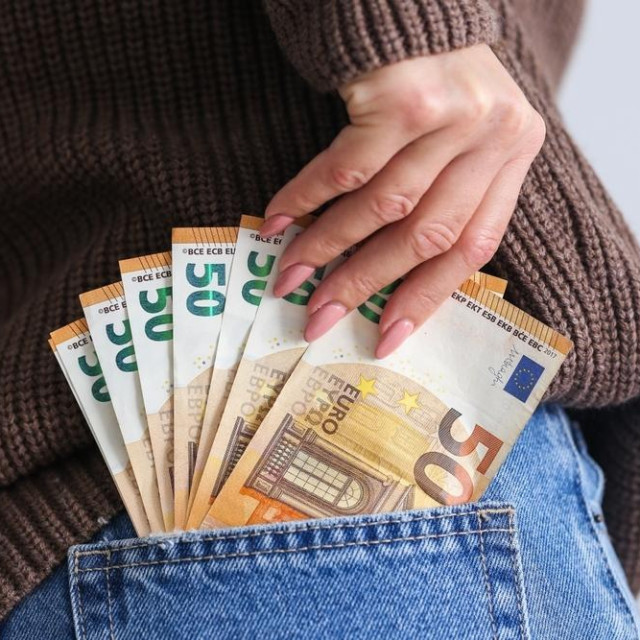 Neke od naših sugrađana ne ‘svrbi‘ novac u džepu