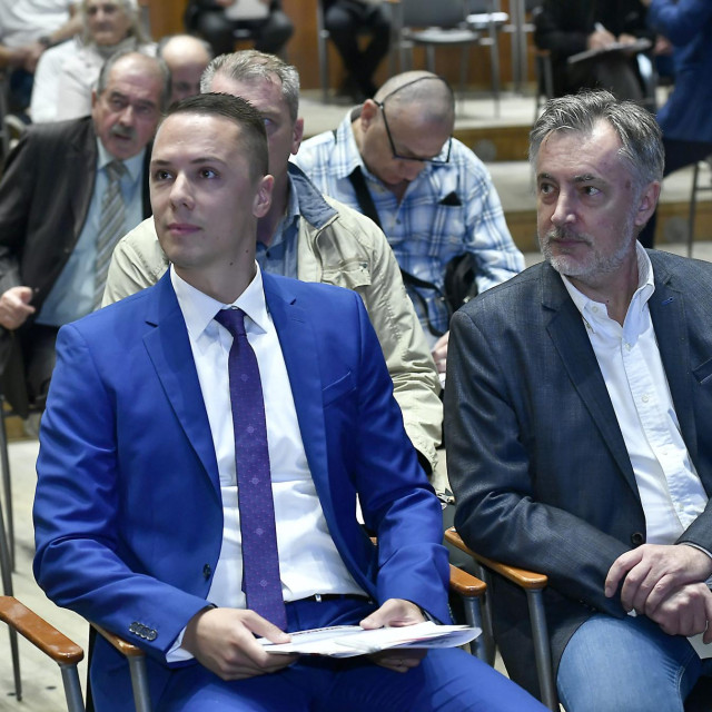 Frano Čirko 2021. u društvu Miroslava Škore