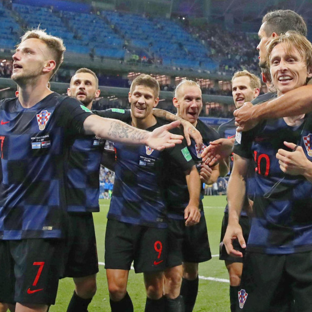 Ivan Rakitić, Luka Modrić i ostatak hrvatske nogometne reprezentacije 2018. godine