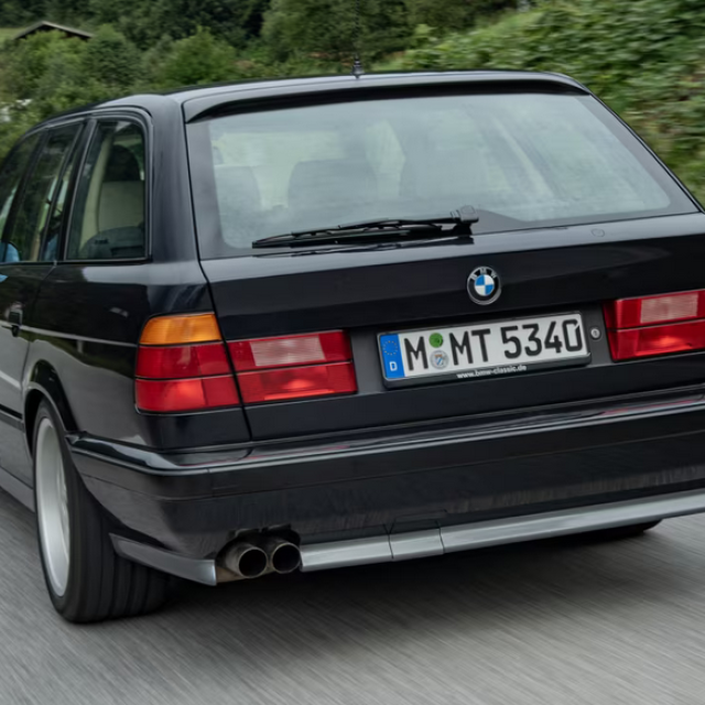 BMW M5 e34