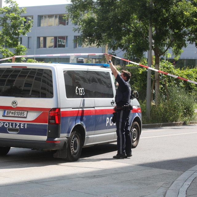 Austrijska policija, ilustracija