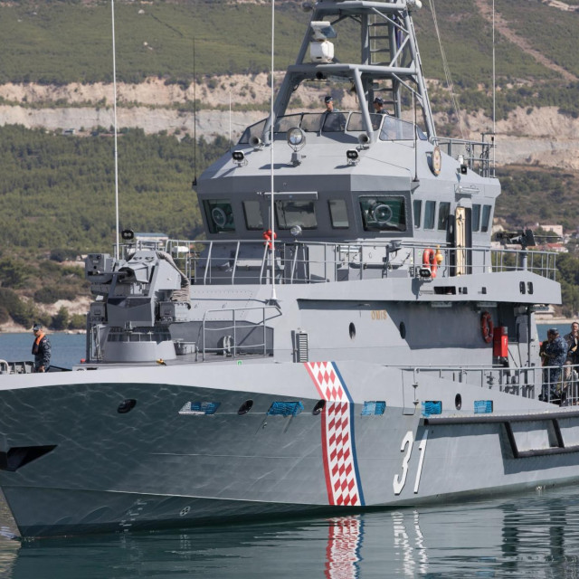 Ophodni brod Omiš