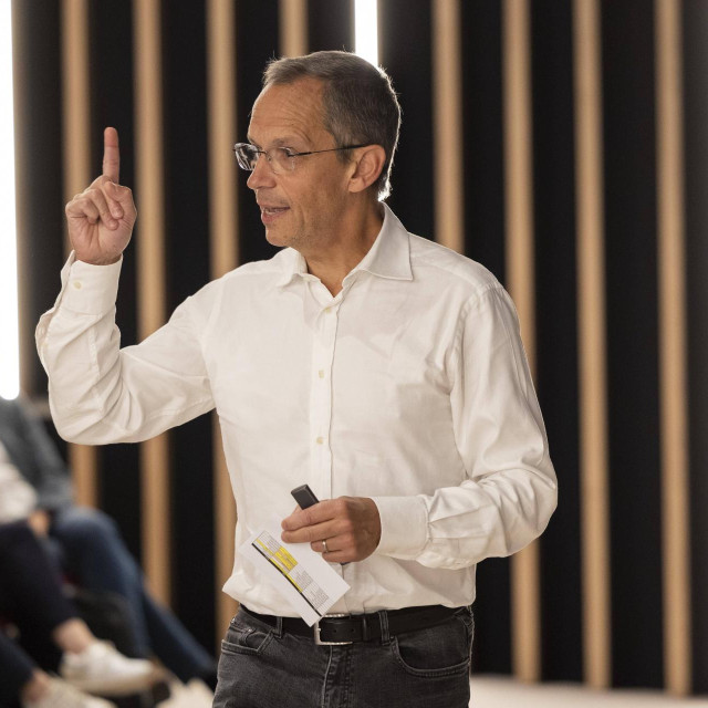 Bertrand Layec ostaje šef hrvatskog suđenja i iduće sezone, kaže glavni tajnik HNS-a Josip Tomaško