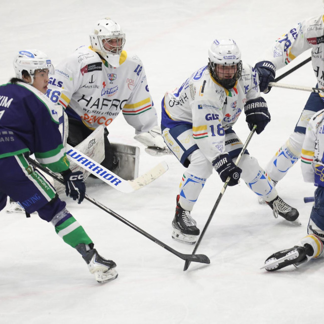 KHL Sisak - SG Cortina