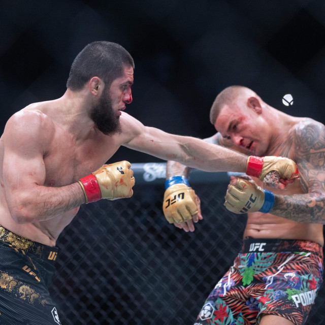 Islam Mahačev (lijevo) vs. Dustin Poirier (desno) | UFC 302