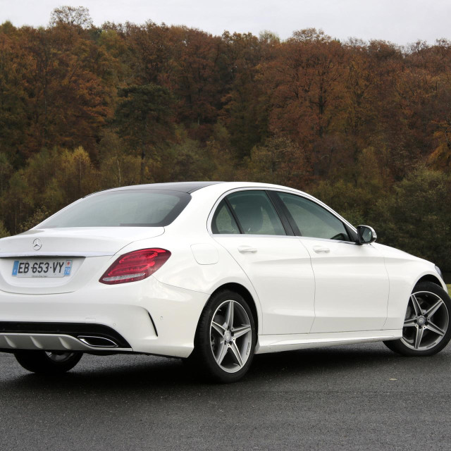 Mercedes C-klasa, ilustracija