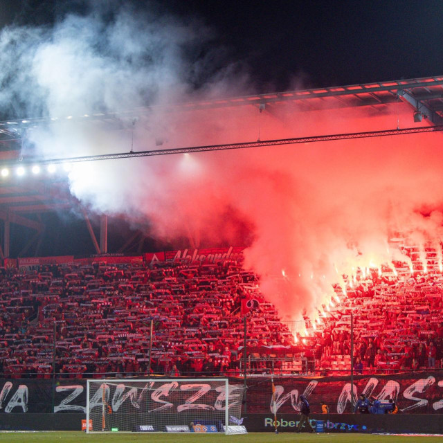 Kadar s utakmice Widzewa i Lecha s početka ožujka