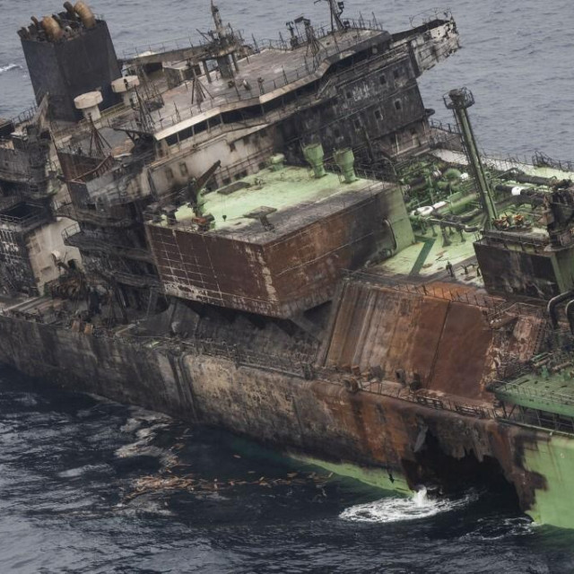 Tanker povezan s ruskom flotom u sjeni