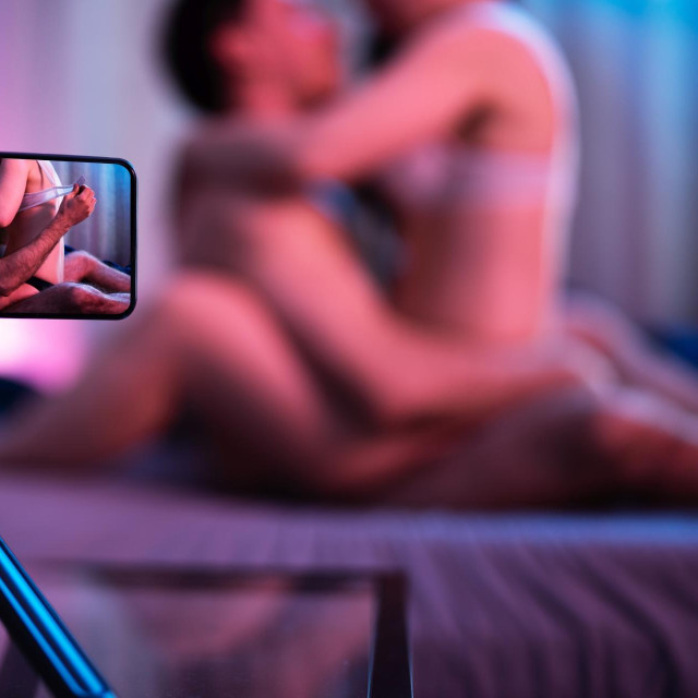 Ilustracija, snimanje pornografije