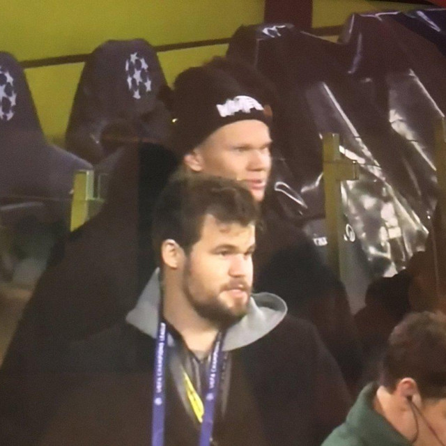 Carlsen i Haaland u Dortmundu na stadionu