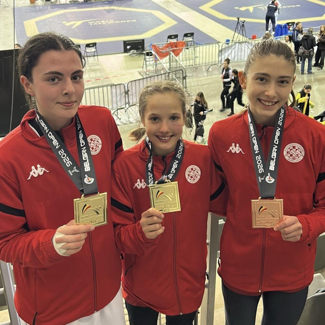 Petra Uglešić, Maja Srhoj i Lana Graovac (s lijeva) - mlade taekwondoašice Marjana