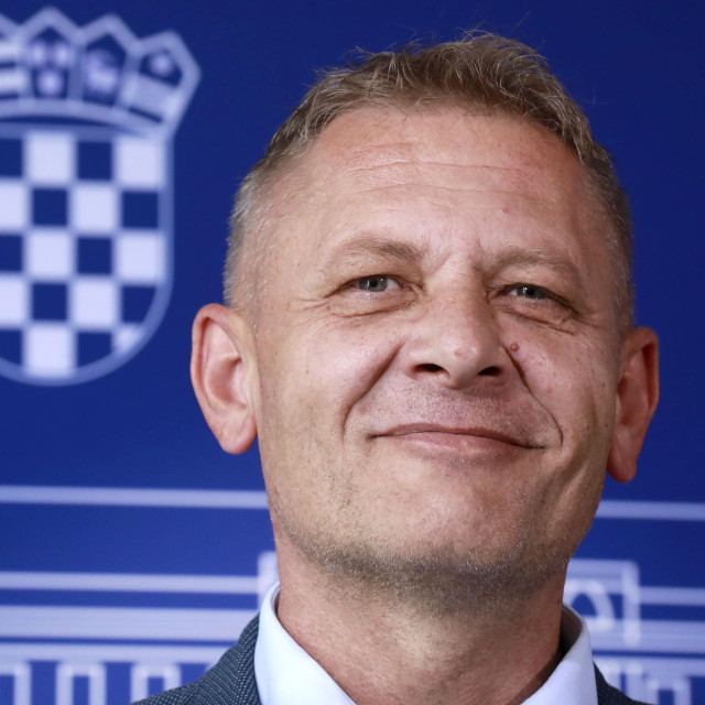 Krešo Beljak
 