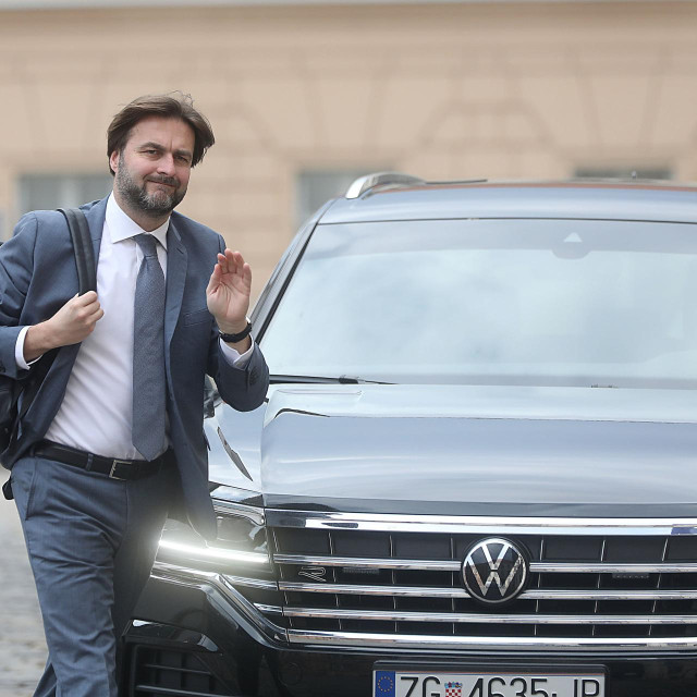 Vlada je predstavila 10. paket mjera za zaštitu gradjana i gospodarstva