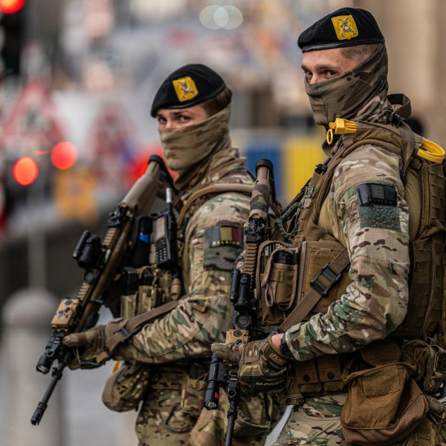 Belgijski vojnici u Bruxellesu