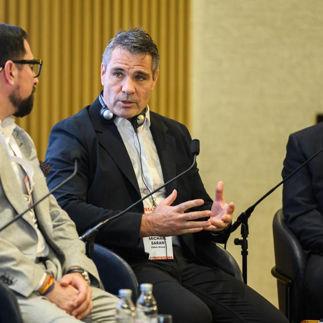 Zoran Pejović, Michael Saran, Jeremy Slessor