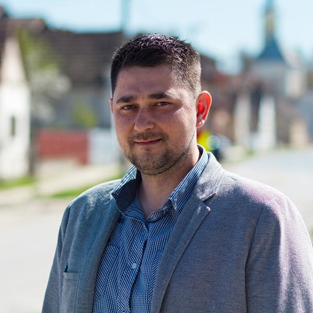 Marko Ajček