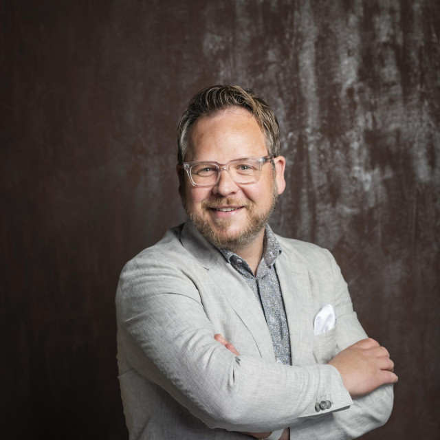 -Gloria-
Zagreb, 300425.
TV voditelj Frano Ridjan.