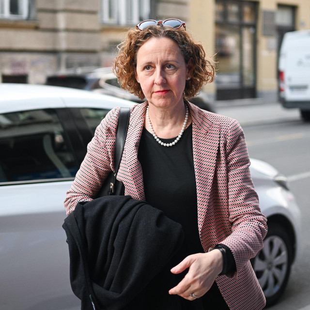 Nina Obuljen Koržinek