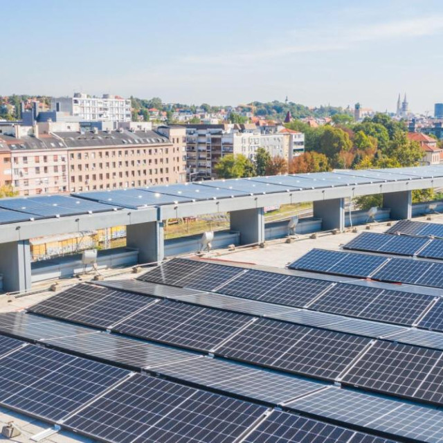 Sudski val zbog priključaka prijeti zaustaviti solarne projekte i skupo koštati proračun