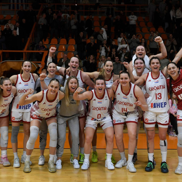 Hrvatska ženska košarkaška reprezentacija