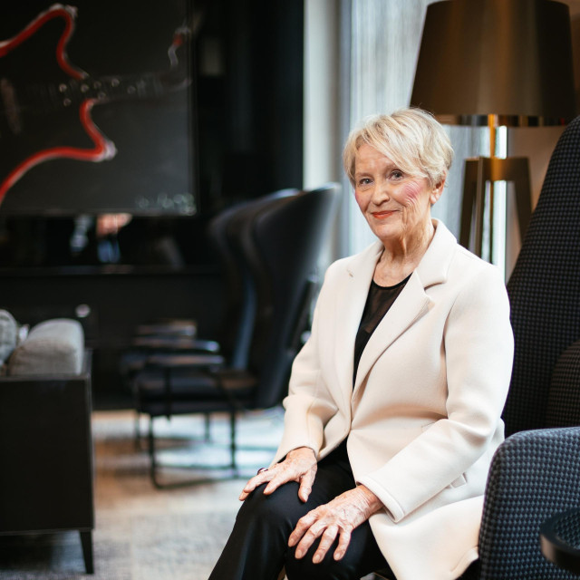 Zahvaljujemo art‘otelu Zagreb na ustupljenoj lokaciji za snimanje