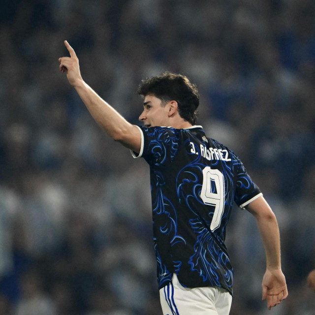 Julian Alvarez je u stanci La Lige nastupio za Argentinu i zatresao mrežu Zambije u 5-0 pobjedi