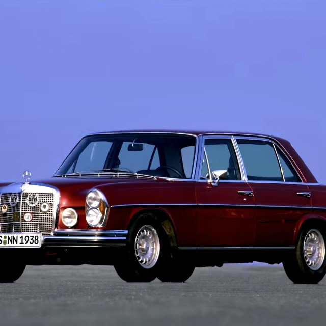 Mercedes 300 SEL 6.3 W109