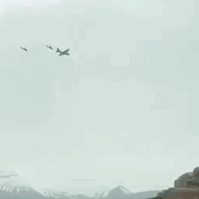 Američki avioni navodno tragaju za pilotom