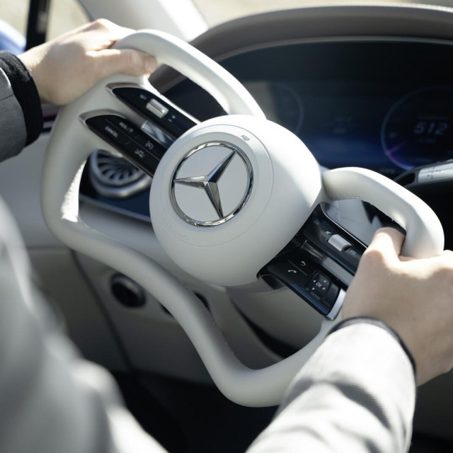 Novi volan Mercedesa u EQS-u