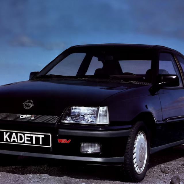 Opel Kadett GSi 16V, ilustracija
