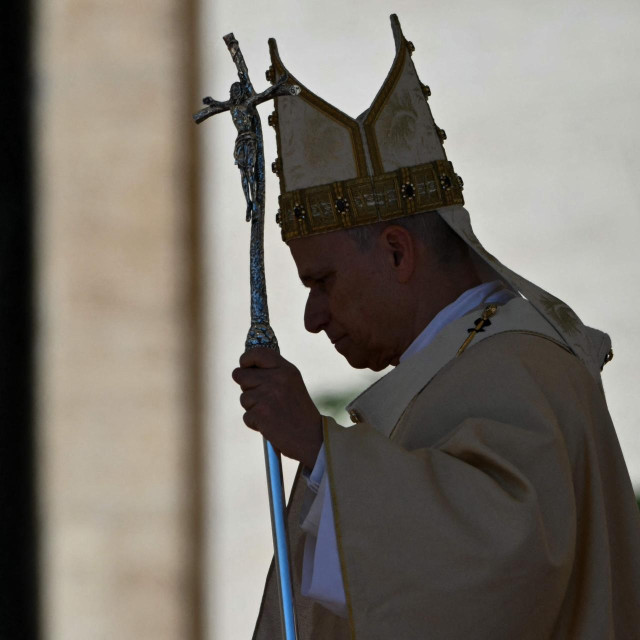Papa Lav XIV.