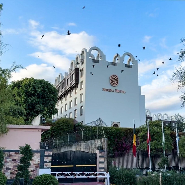 Hotel Serena