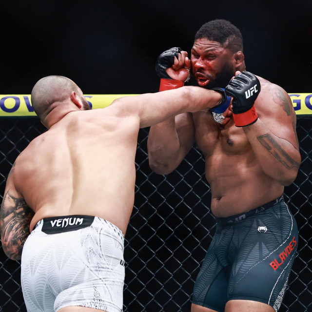 Josh Hokit i Curtis Blaydes