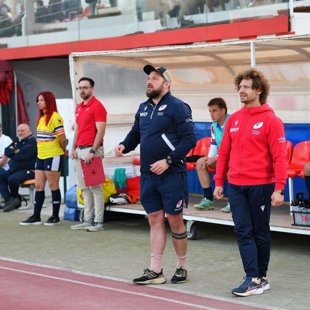 Tonći Buzov imao je u Splitu protiv Meksika premijeru na klupi reprezentacije